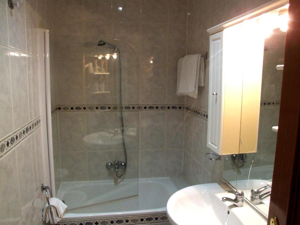 Hostal Santa Marta Aranjuez Zimmer foto