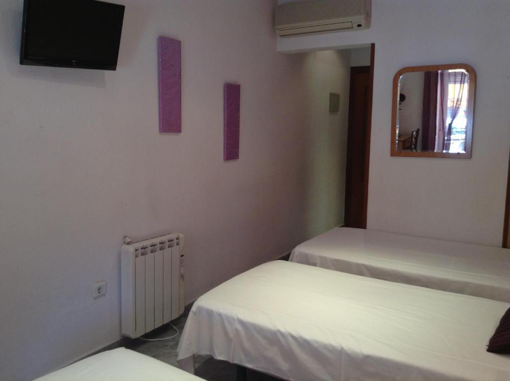 Hostal Santa Marta Aranjuez Zimmer foto